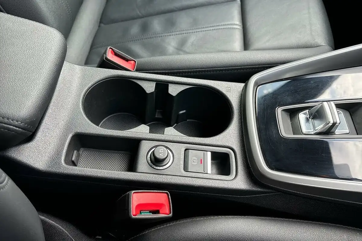 2023-audi-a3-20-35-tdi-sport-saloon-4d-big-42
