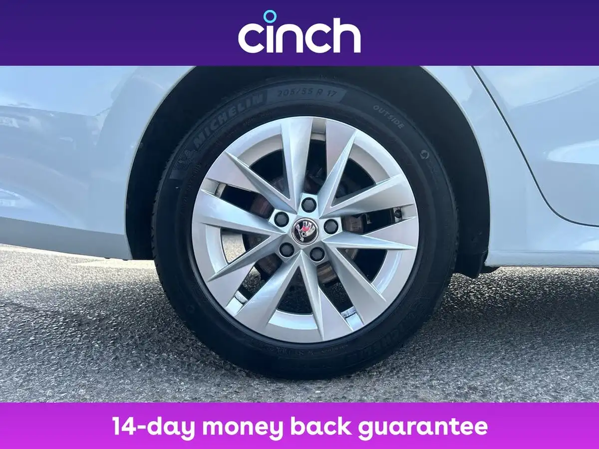 2021-skoda-octavia-15-tsi-se-l-hatchback-big-18