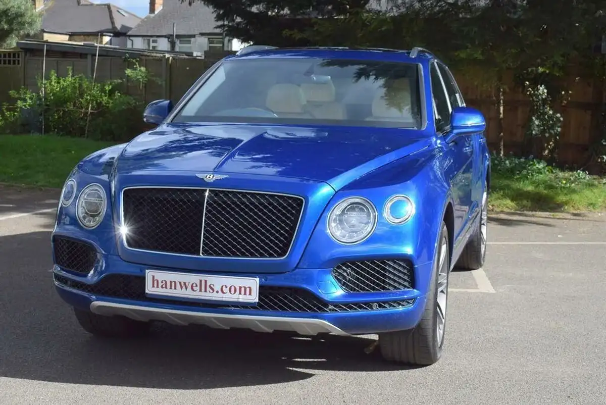 2017-bentley-bentayga-40-diesel-big-6