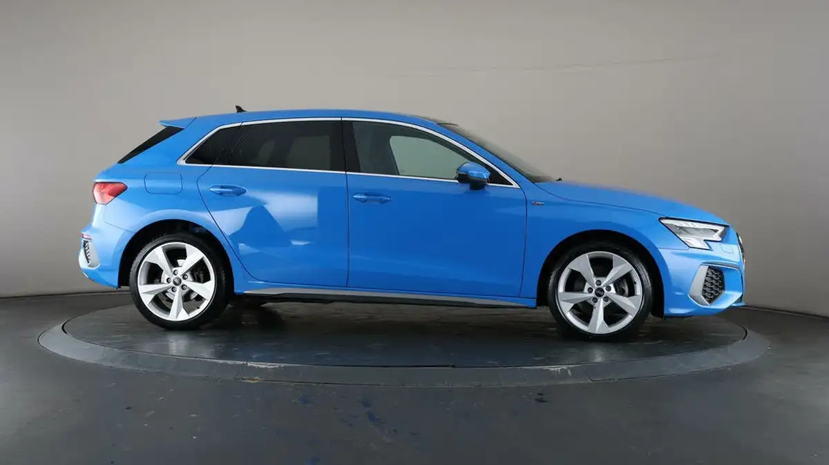 2021-audi-a3-14-40-tfsi-e-s-line-big-8