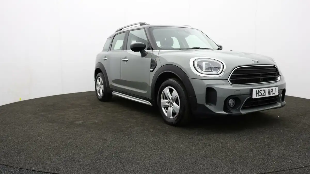 2021-mini-countryman-15-cooper-classic-big-40