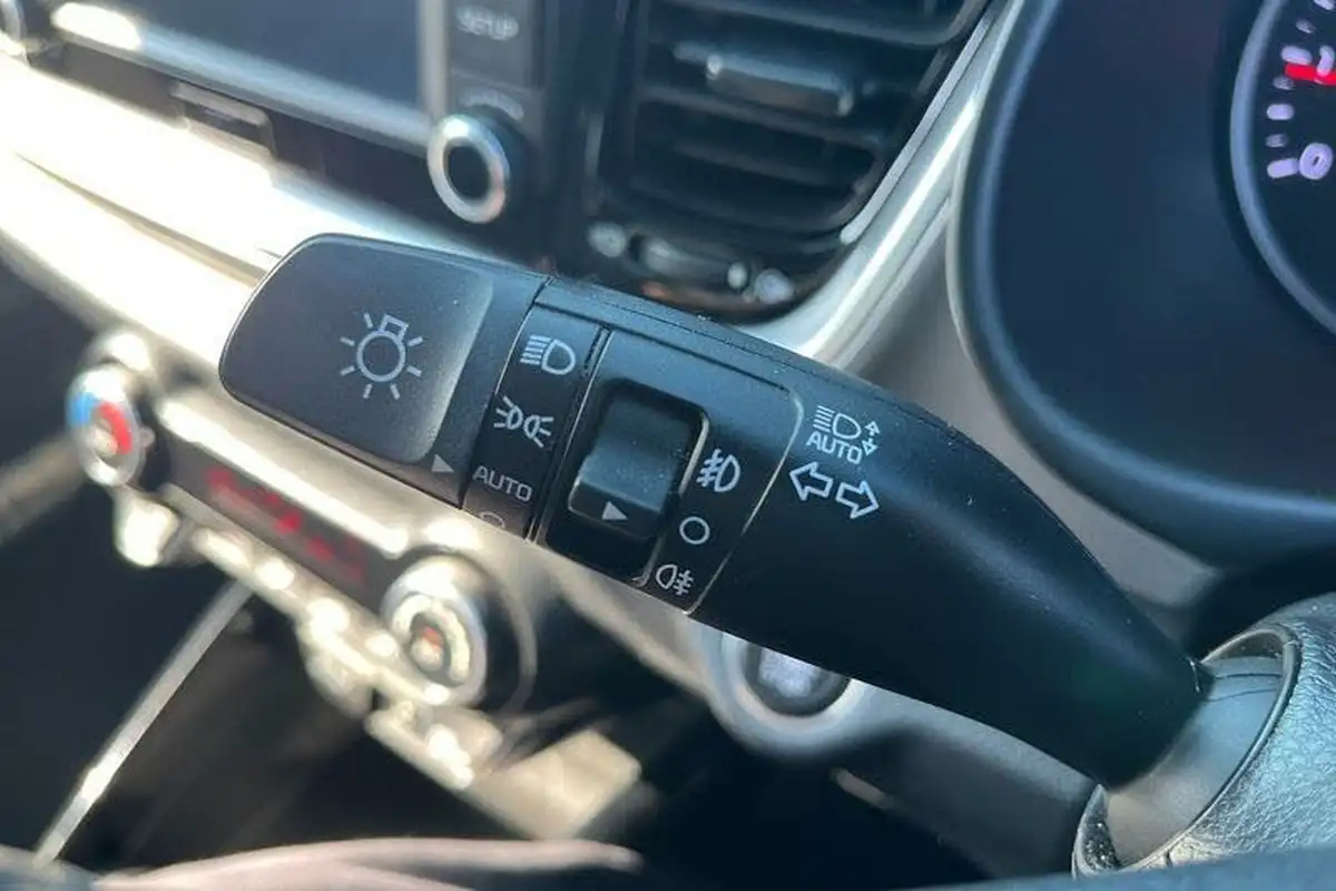 2019-kia-stonic-10-t-gdi-4-big-13