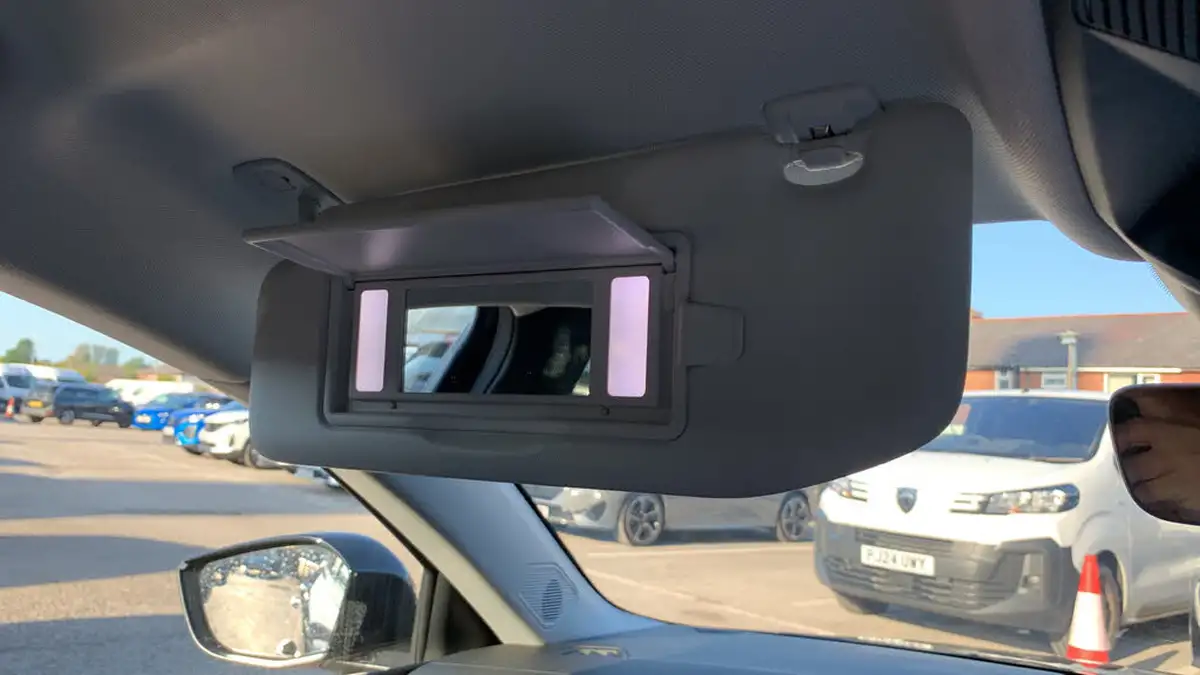 2022-peugeot-308-12-puretech-allure-premium-eat8-big-35