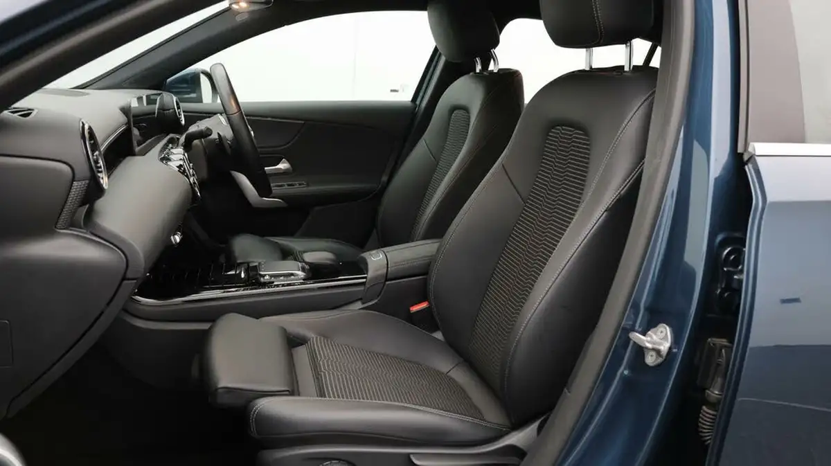 2020-mercedes-benz-a-class-13-a200-sport-executive-hatchback-5d-7g-dct-big-14