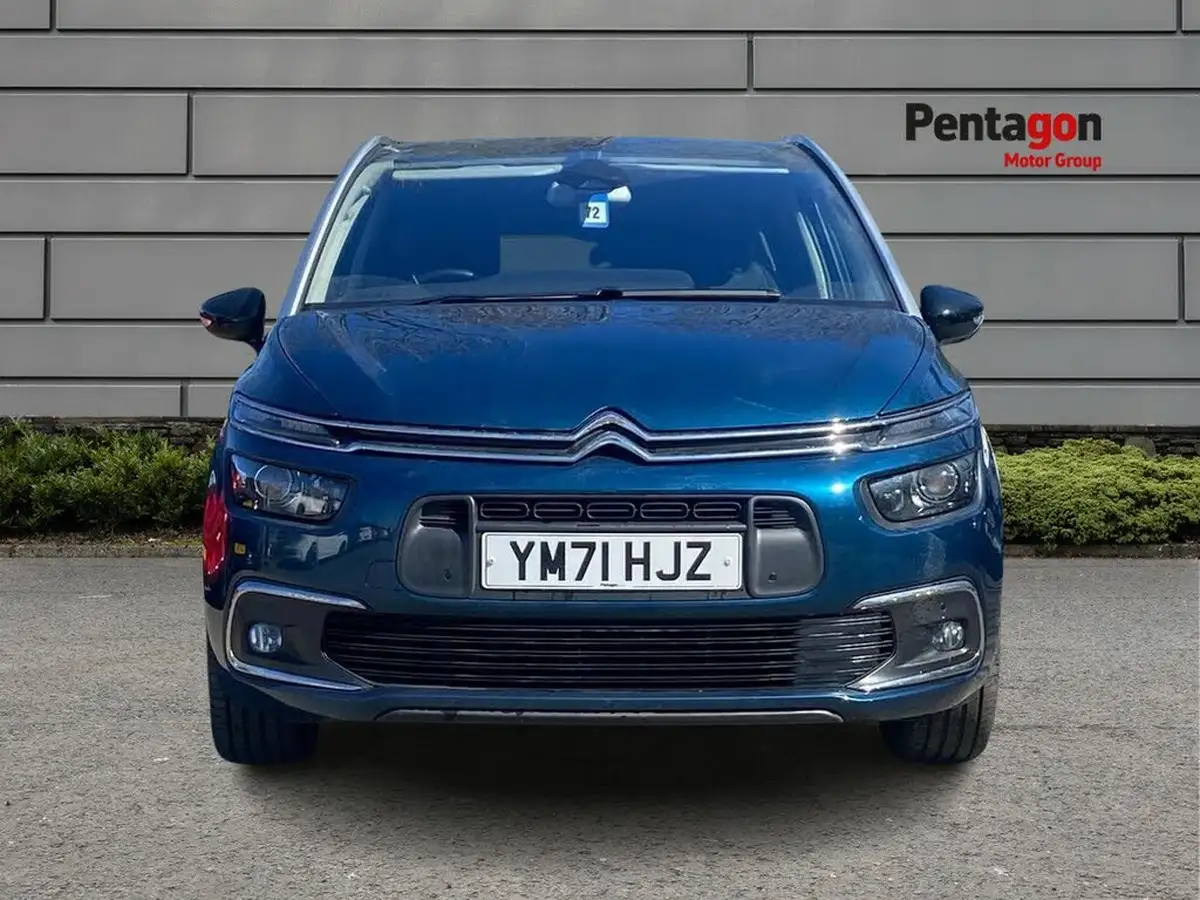 2022-citroen-grand-c4-spacetourer-15bluehdi-shine-eat8-big-12