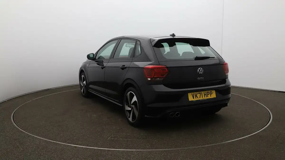 2021-volkswagen-polo-20-tsi-gti-big-54