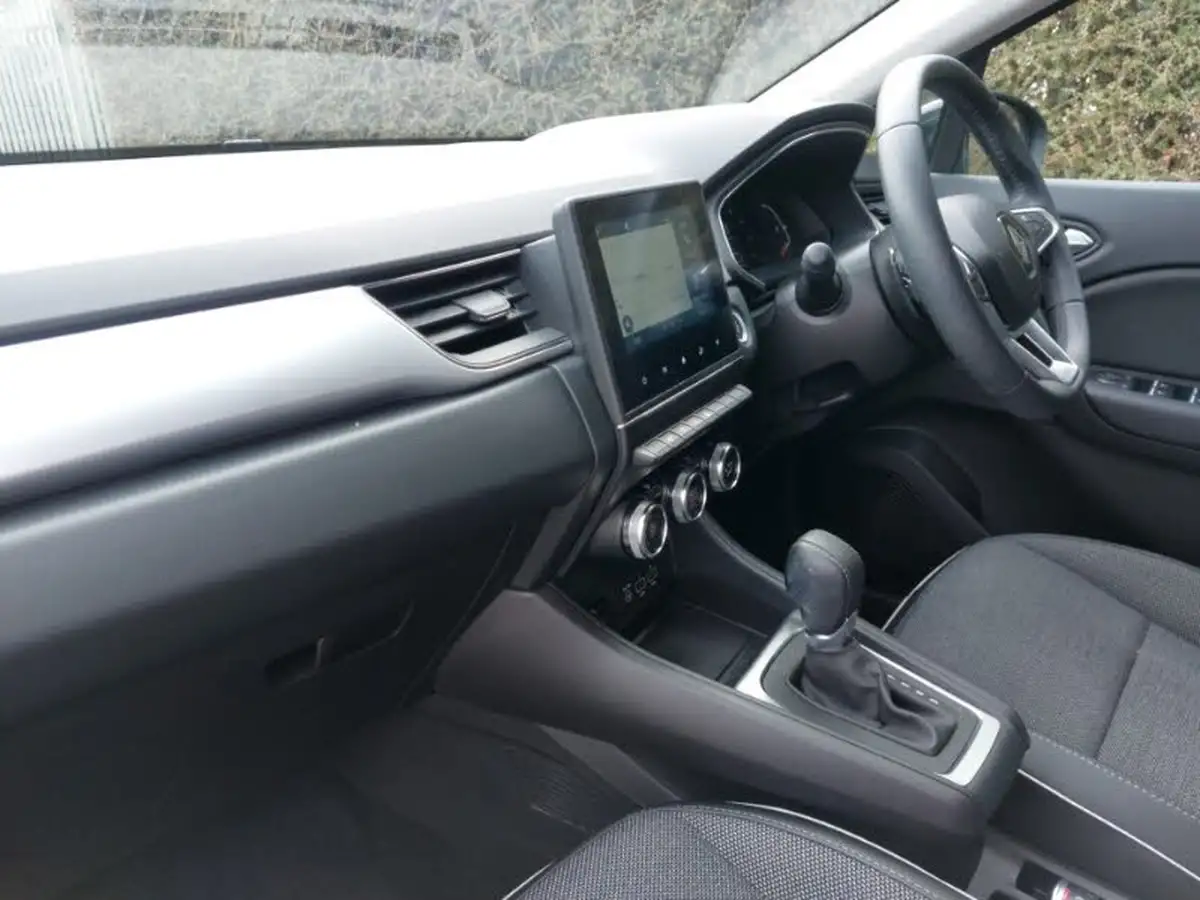 2022-renault-captur-13-tce-se-edition-edc-auto-big-4