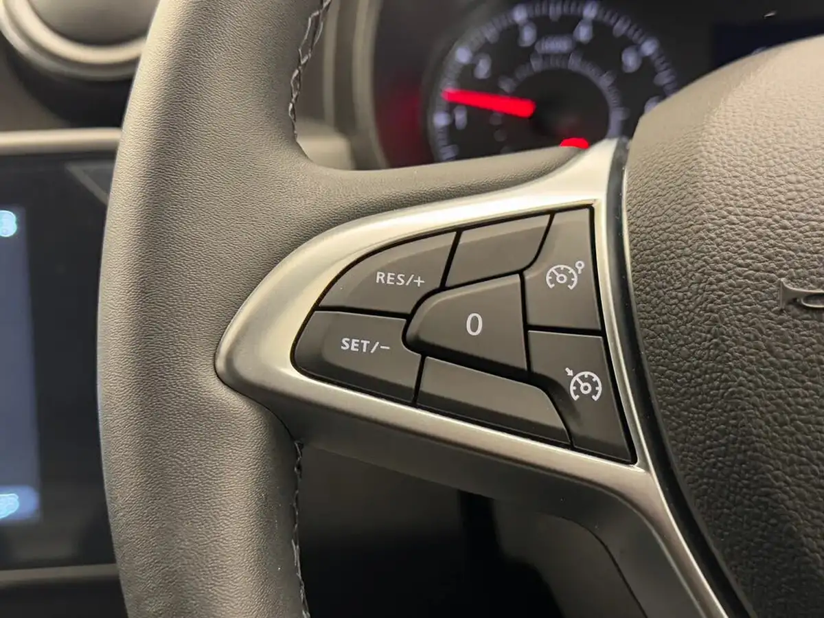 2022-dacia-duster-13-tce-prestige-130bhp-big-20