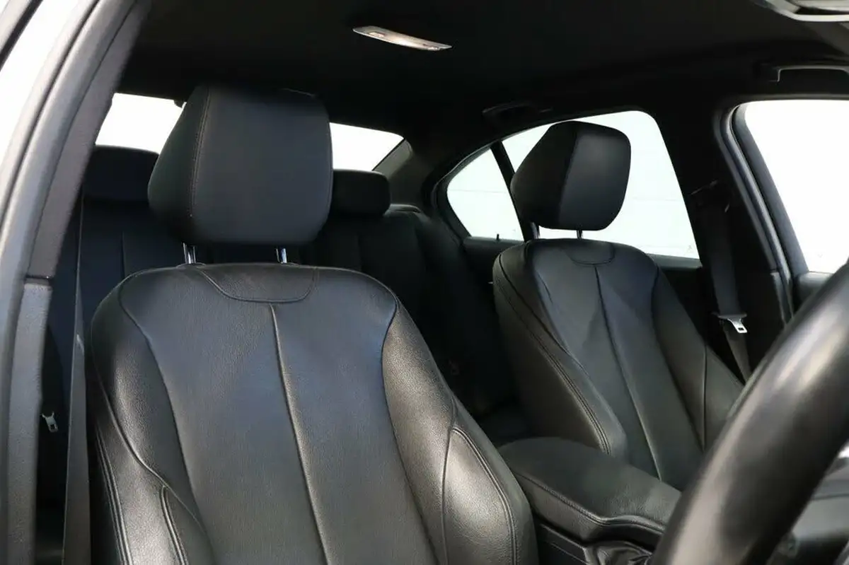2016-bmw-3-series-20-330e-m-sport-268bhp-big-10