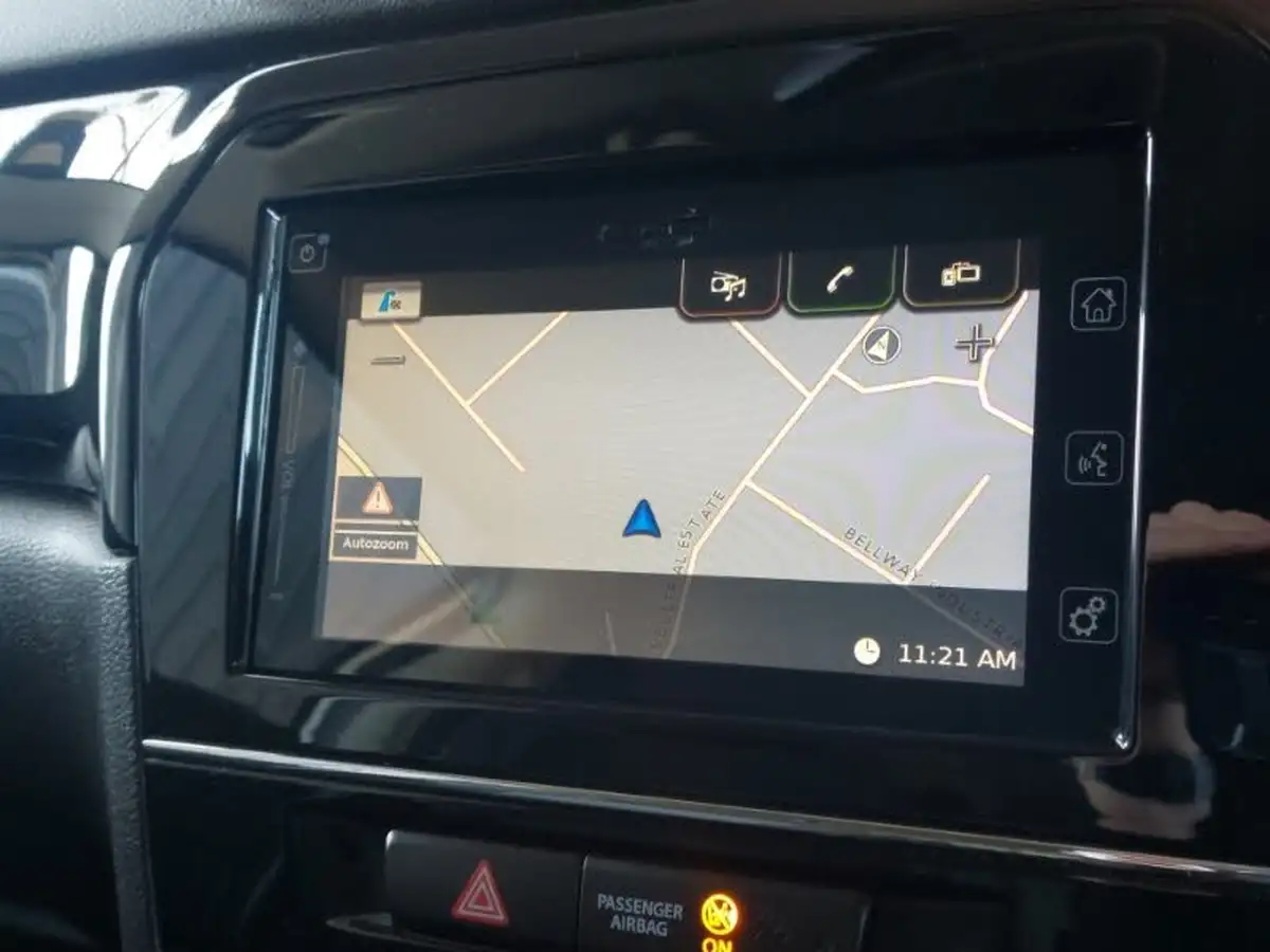 2017-suzuki-vitara-16-kuro-big-17
