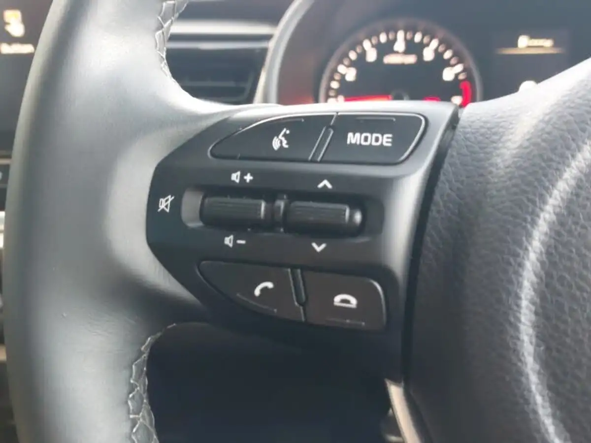 2021-kia-rio-10-t-gdi-2-big-15