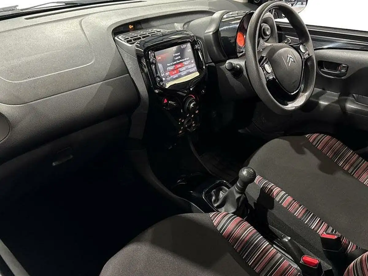 2021-citroen-c1-10-vti-feel-5d-big-8