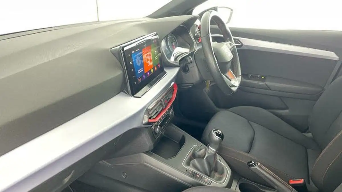 2022-seat-ibiza-10-tsi-fr-95ps-big-1