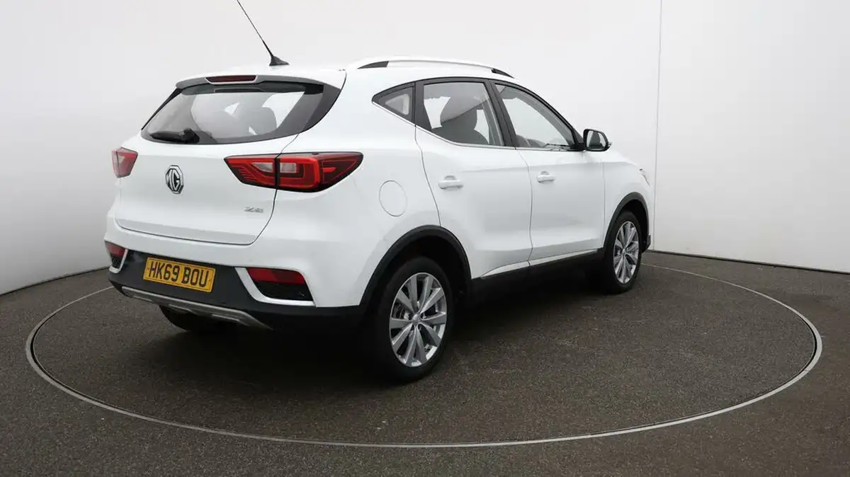 2019-mg-zs-suv-15-vti-tech-excite-106ps-big-7