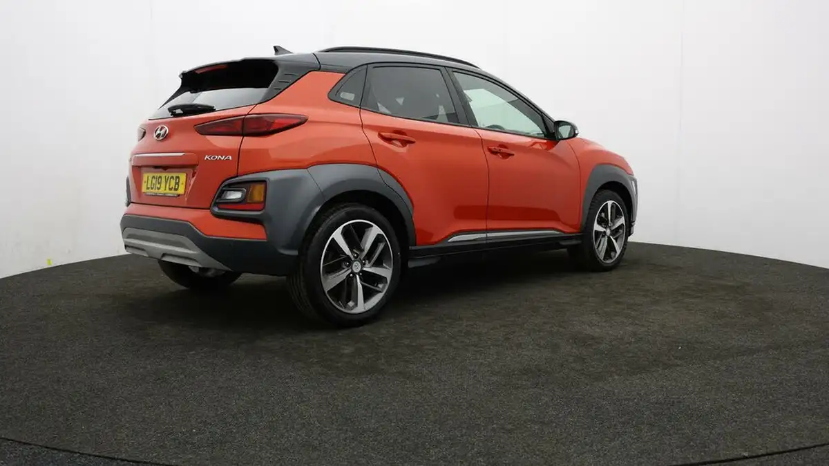 2019-hyundai-kona-10-t-gdi-premium-se-1-tone-roof-big-76