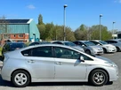 2011-toyota-prius-small-2