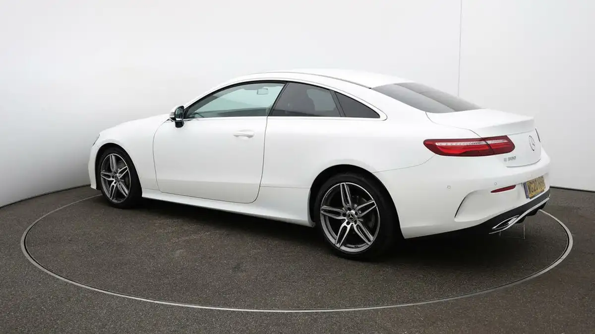 2020-mercedes-benz-e-class-20-e300-amg-line-premiumss-coupe-big-27
