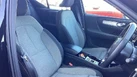 2022-volvo-xc40-15-t4-plus-small-8