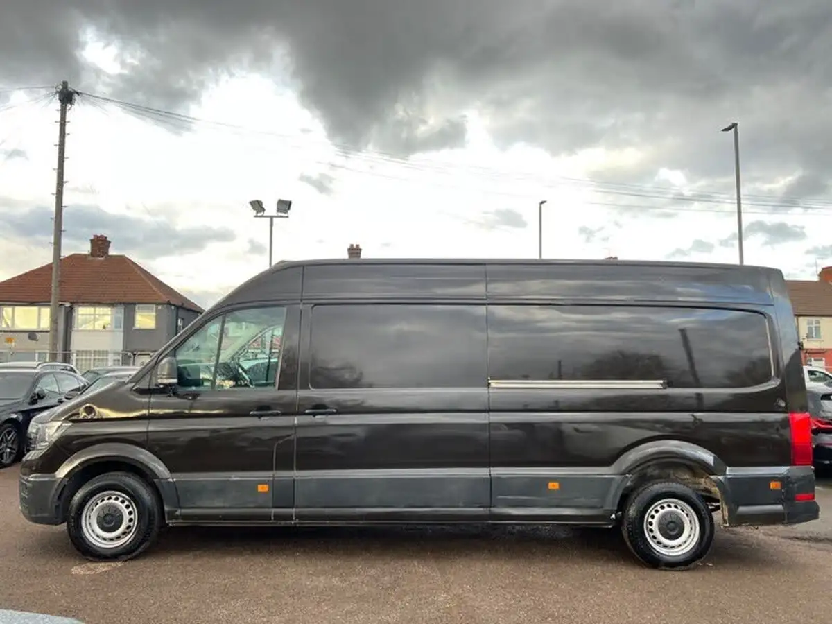 2019-volkswagen-crafter-20tdi-cr35-lwb-140pseu6-trendline-panel-van-big-60
