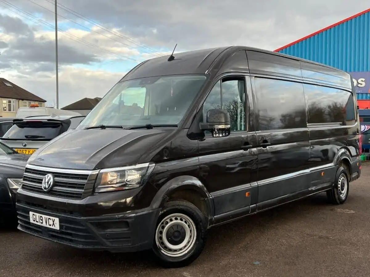 2019-volkswagen-crafter-20tdi-cr35-lwb-140pseu6-trendline-panel-van-big-12