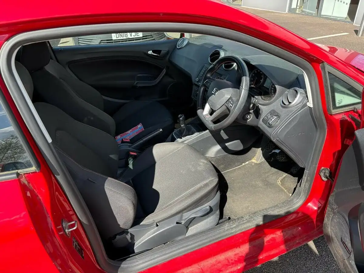 2017-seat-ibiza-12-tsi-fr-technology-110ps-sportcoupe-3d-big-7