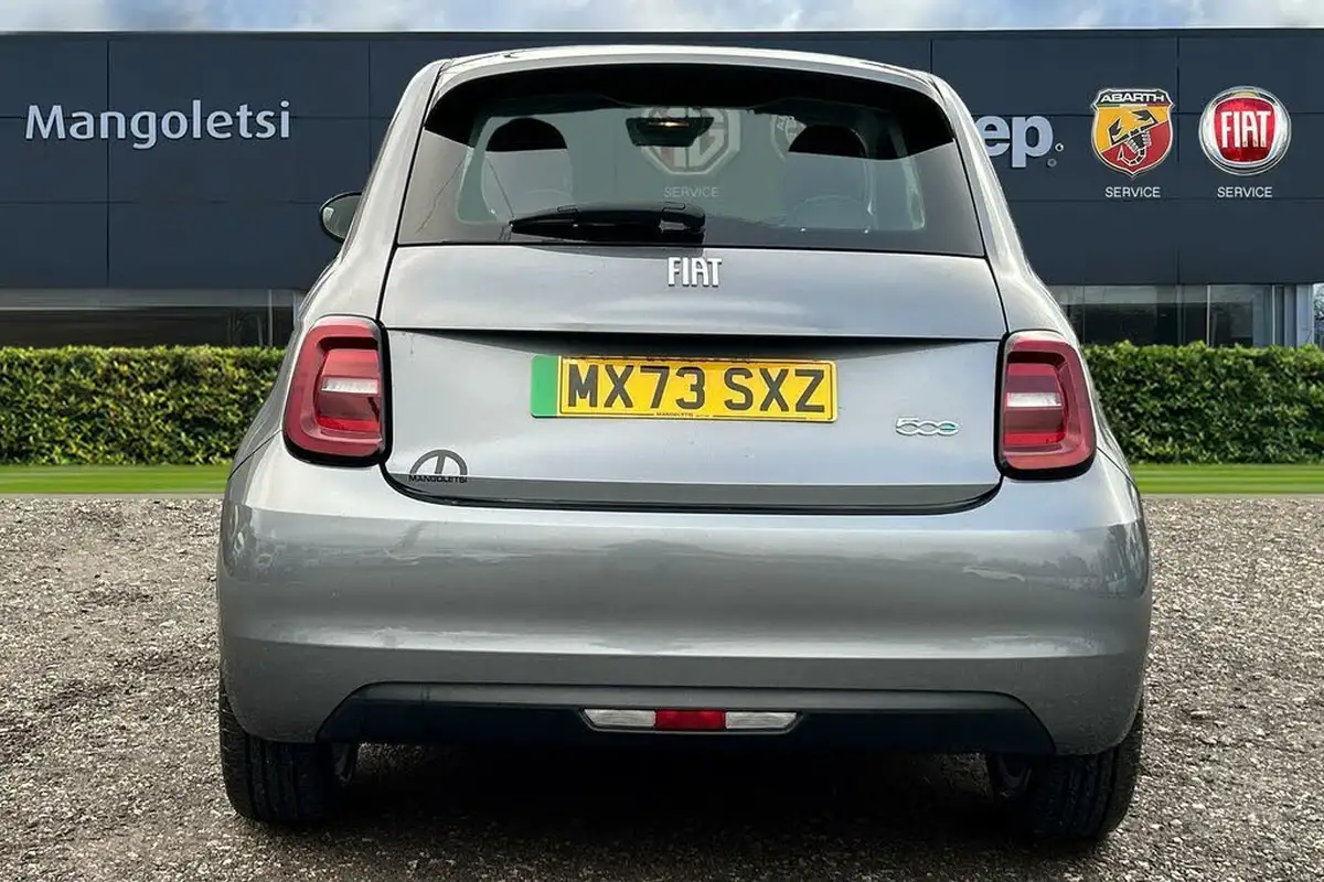 2023-fiat-500-e-icon-117bhp-big-3