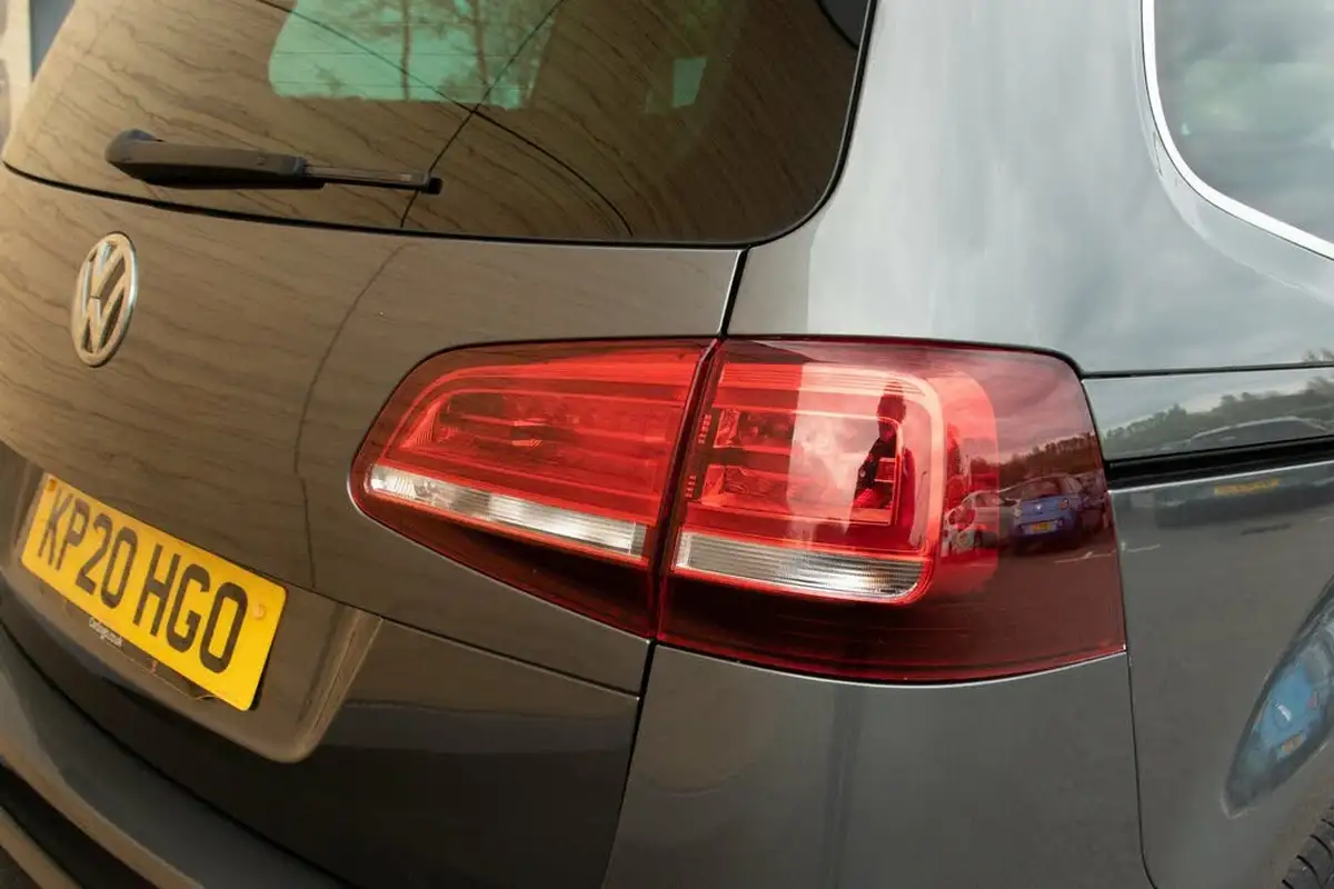 2020-volkswagen-sharan-20tdi-sel-150ps-dsg-big-9