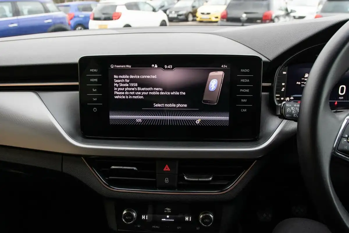 2022-skoda-kamiq-15-tsi-se-l-big-26
