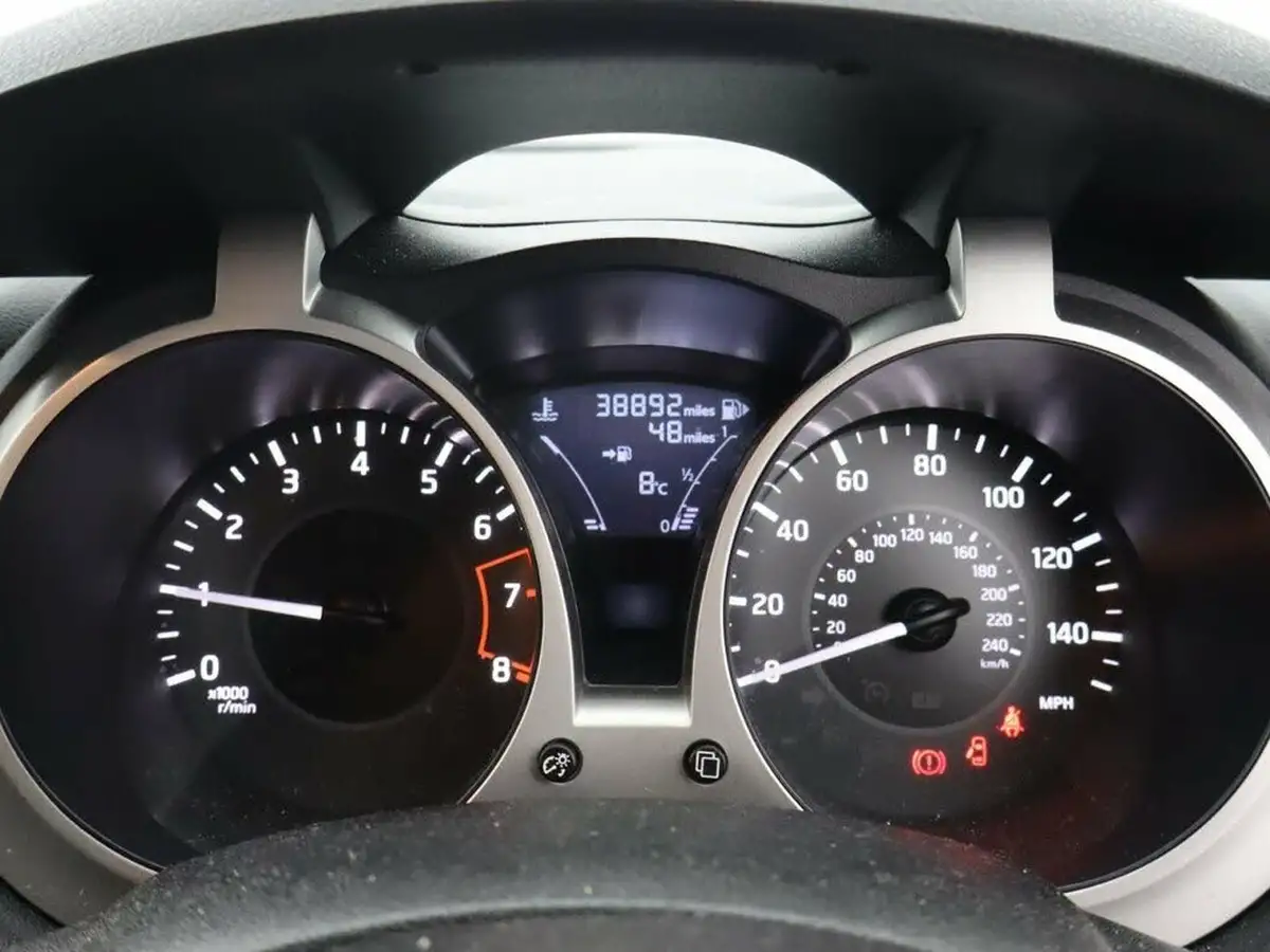 2019-nissan-juke-16-acenta-112ps-ss-big-13