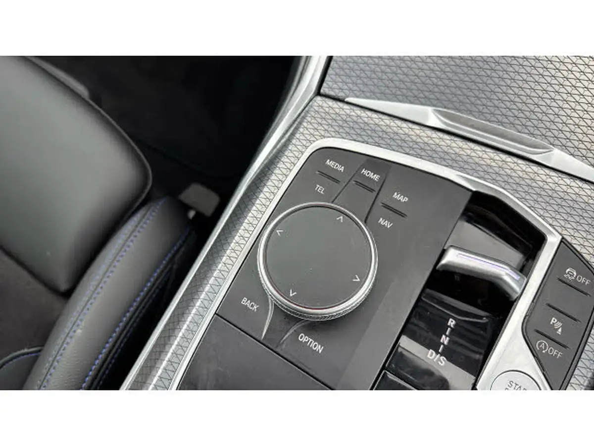 2024-bmw-3-series-20-320i-m-sport-saloon-4d-big-19