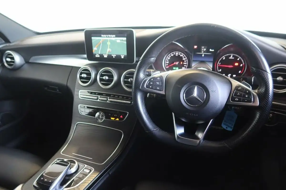 2017-mercedes-benz-c-class-21d-c220d-amg-line-ss-estate-5d-9g-tronic-plus-big-3