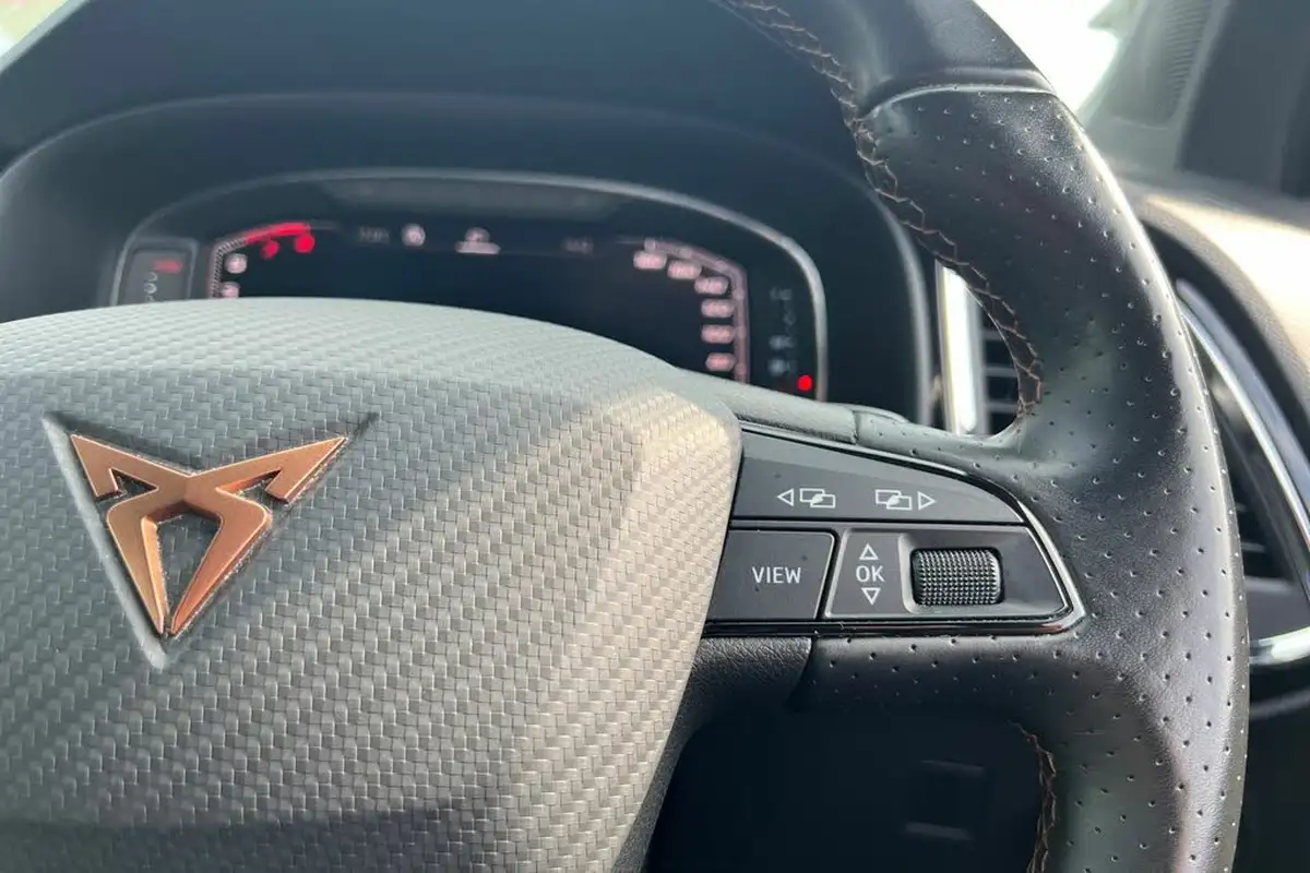 2019-seat-cupra-ateca-20-tsi-big-11
