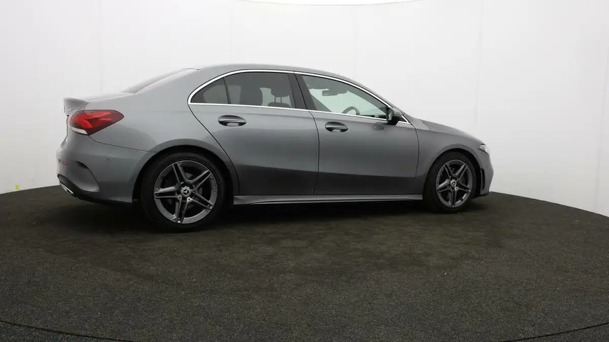 2019-mercedes-benz-a-class-20-a220-amg-line-saloon-4d-4matic-big-29