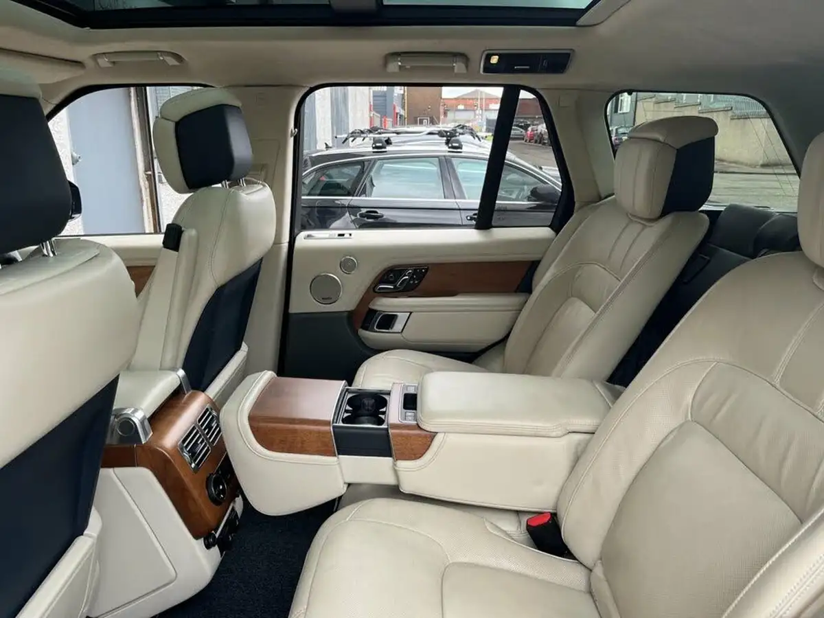 2020-land-rover-range-rover-30-sdv6-autobiography-big-38