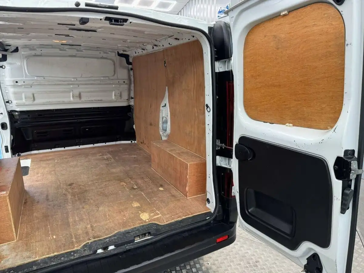2019-renault-trafic-16dci-sl27-125-business-energy-125-e6-panel-van-big-9
