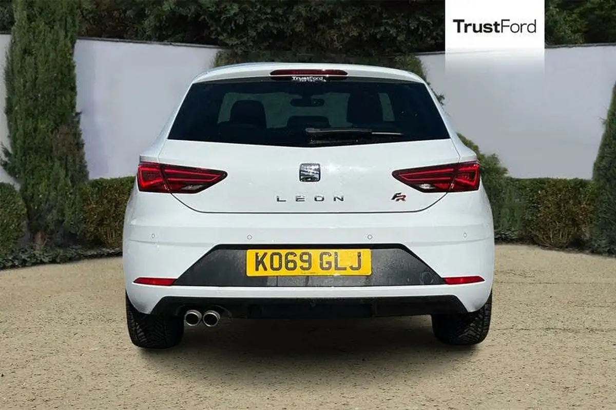 2020-seat-leon-15-tsi-evo-fr-black-edition-130ps-hatchback-big-6