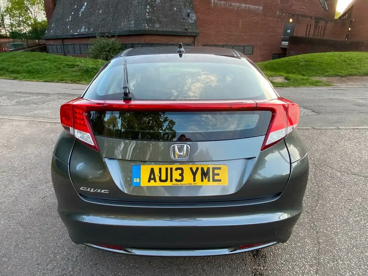 2013-honda-civic-18-es-auto-big-12