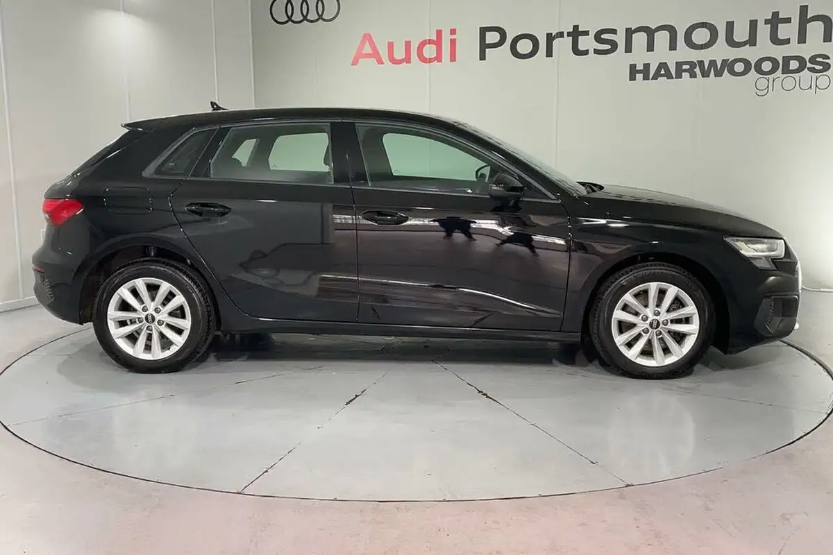 2021-audi-a3-20-30-tdi-technik-big-1