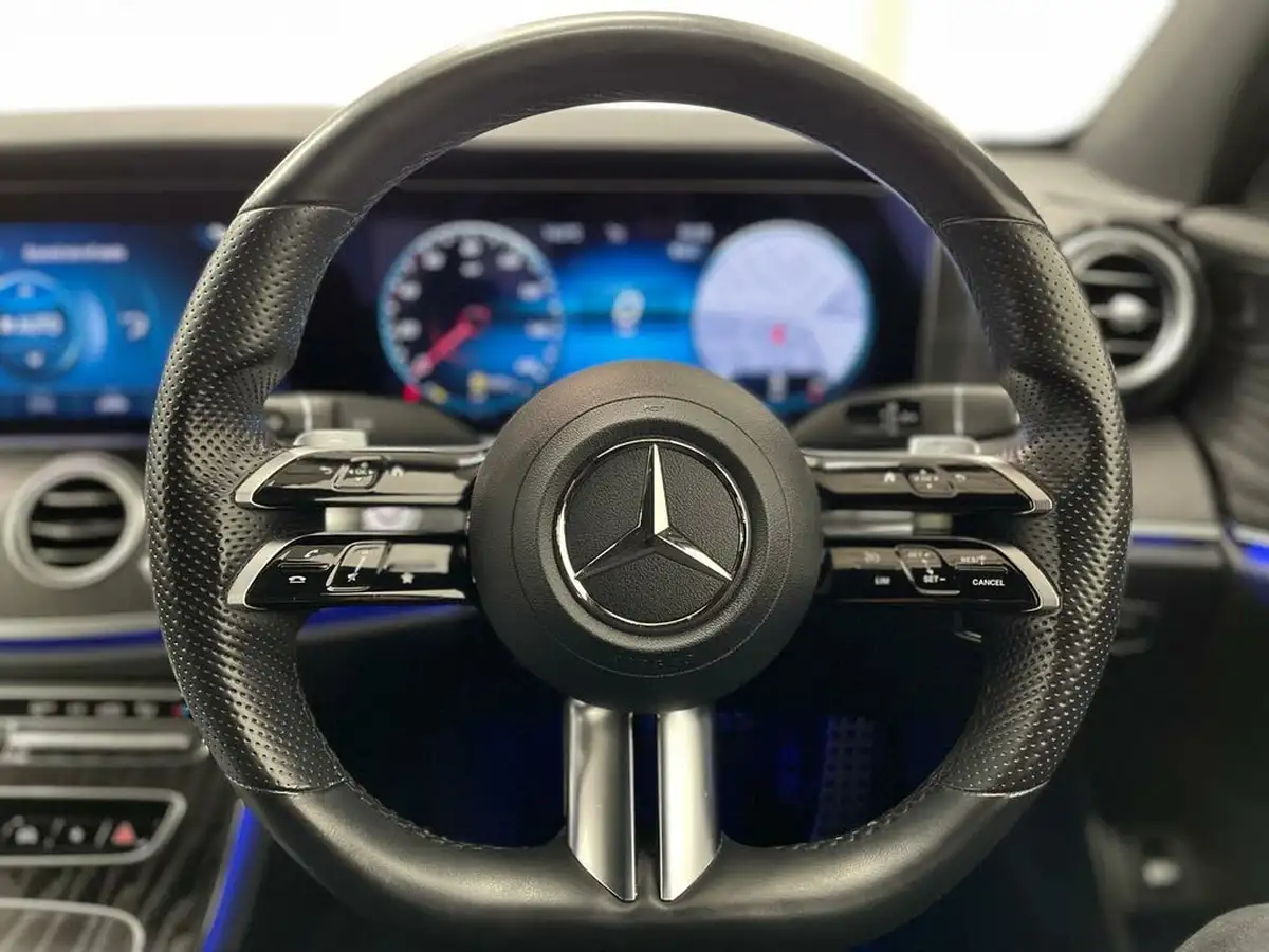 2021-mercedes-benz-e-class-20d-e220d-amg-line-premium-saloon-4d-big-60