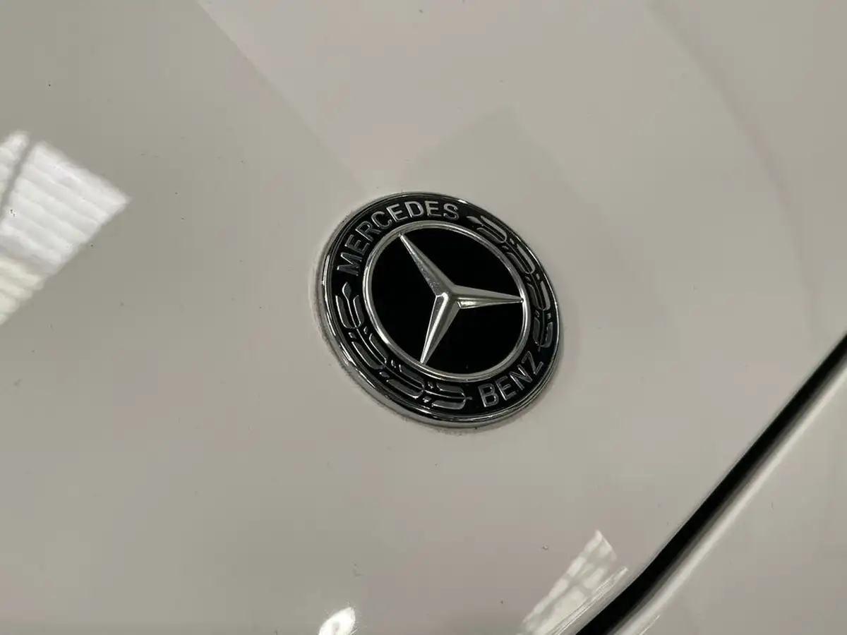 2021-mercedes-benz-e-class-20d-e220d-amg-line-premium-saloon-4d-big-44