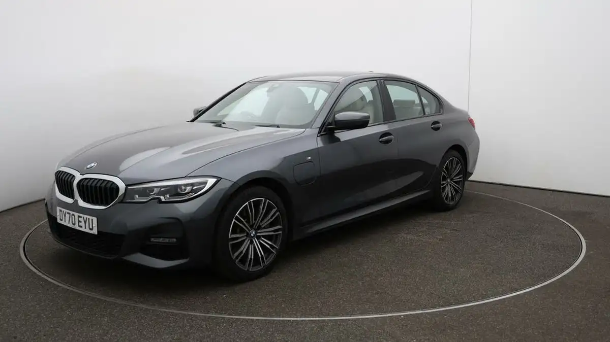 2020-bmw-3-series-20-330e-m-sport-saloon-4d-big-61