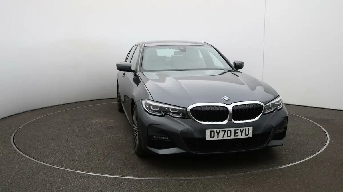 2020-bmw-3-series-20-330e-m-sport-saloon-4d-big-33