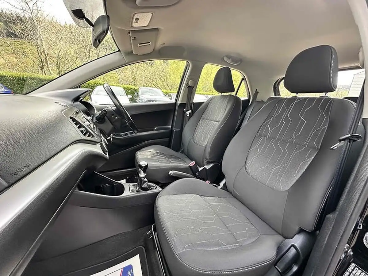 2015-kia-picanto-10-vr7-5d-big-28