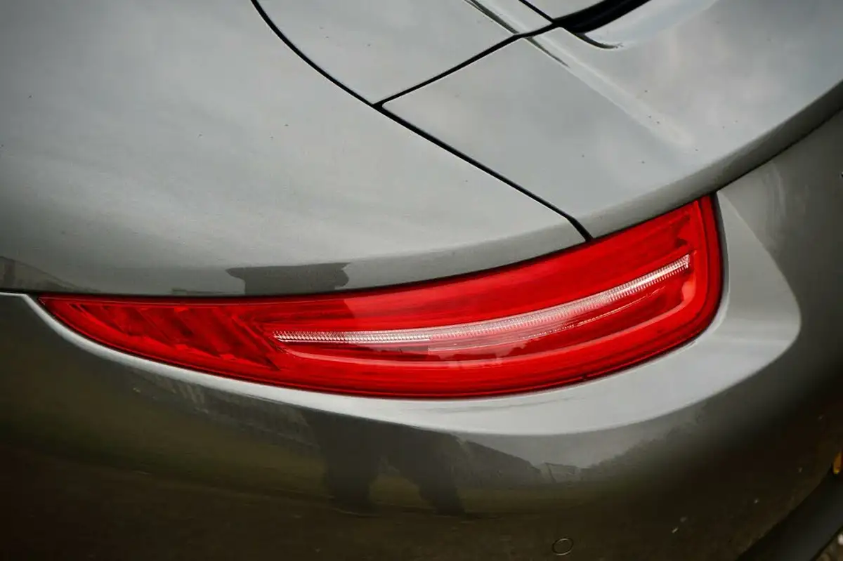 2012-porsche-911-38-carrera-s-400bhp-coupe-pdk-big-32