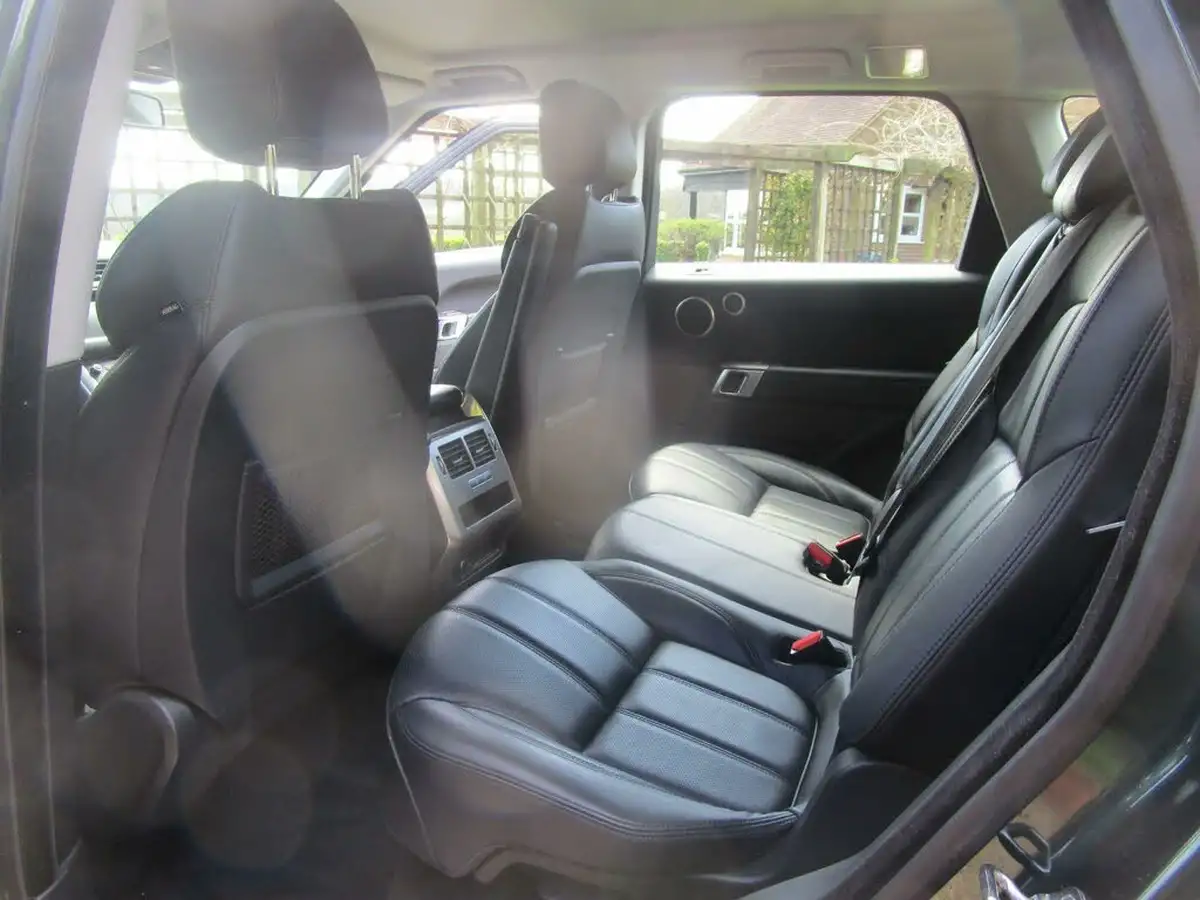 2016-land-rover-range-rover-sport-30-sd-v6-hse-30sd-306bhp-4wd-auto-big-12