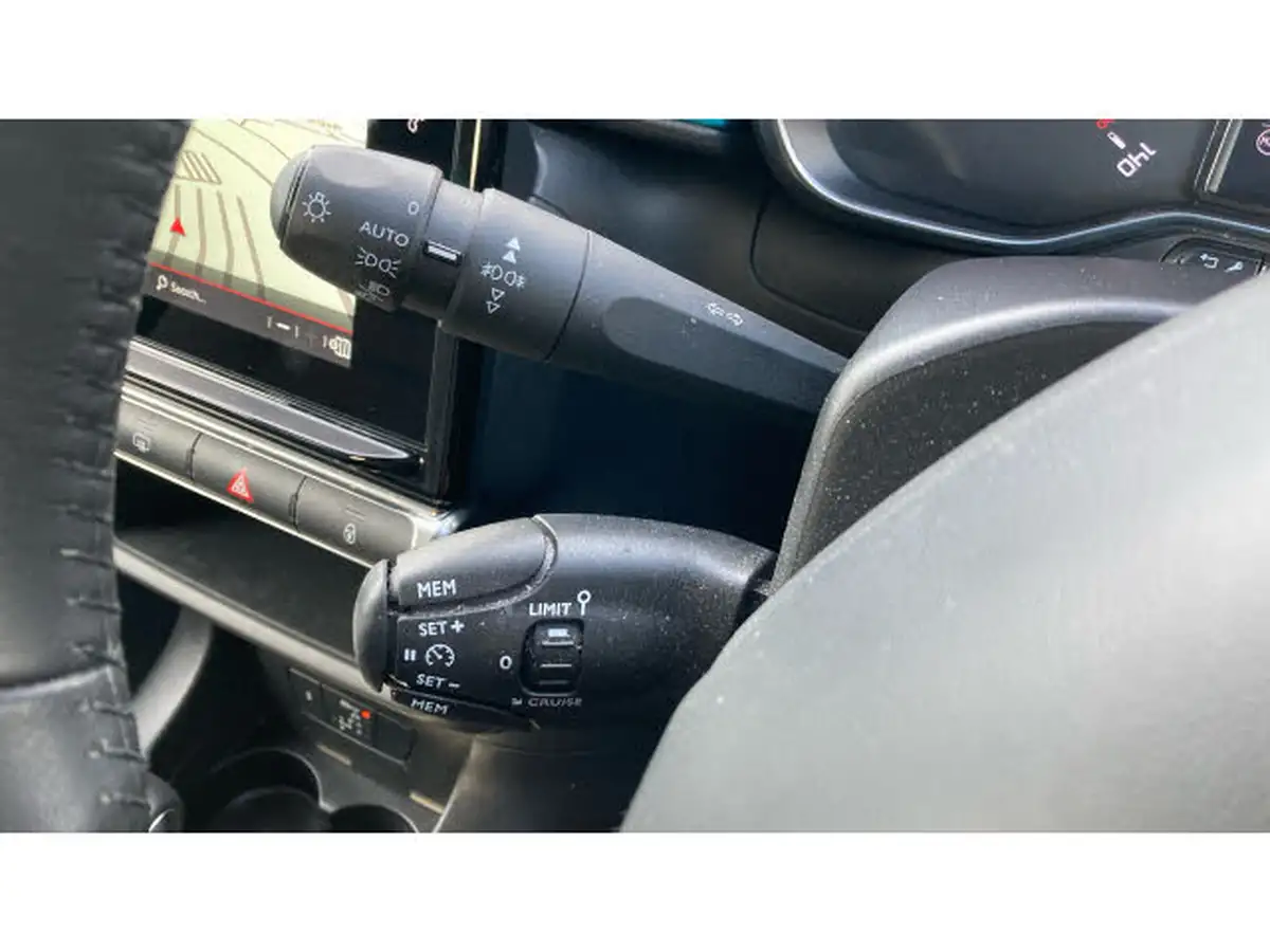 2022-citroen-c3-12-puretech-shine-plus-110ps-ss-eat6-big-31
