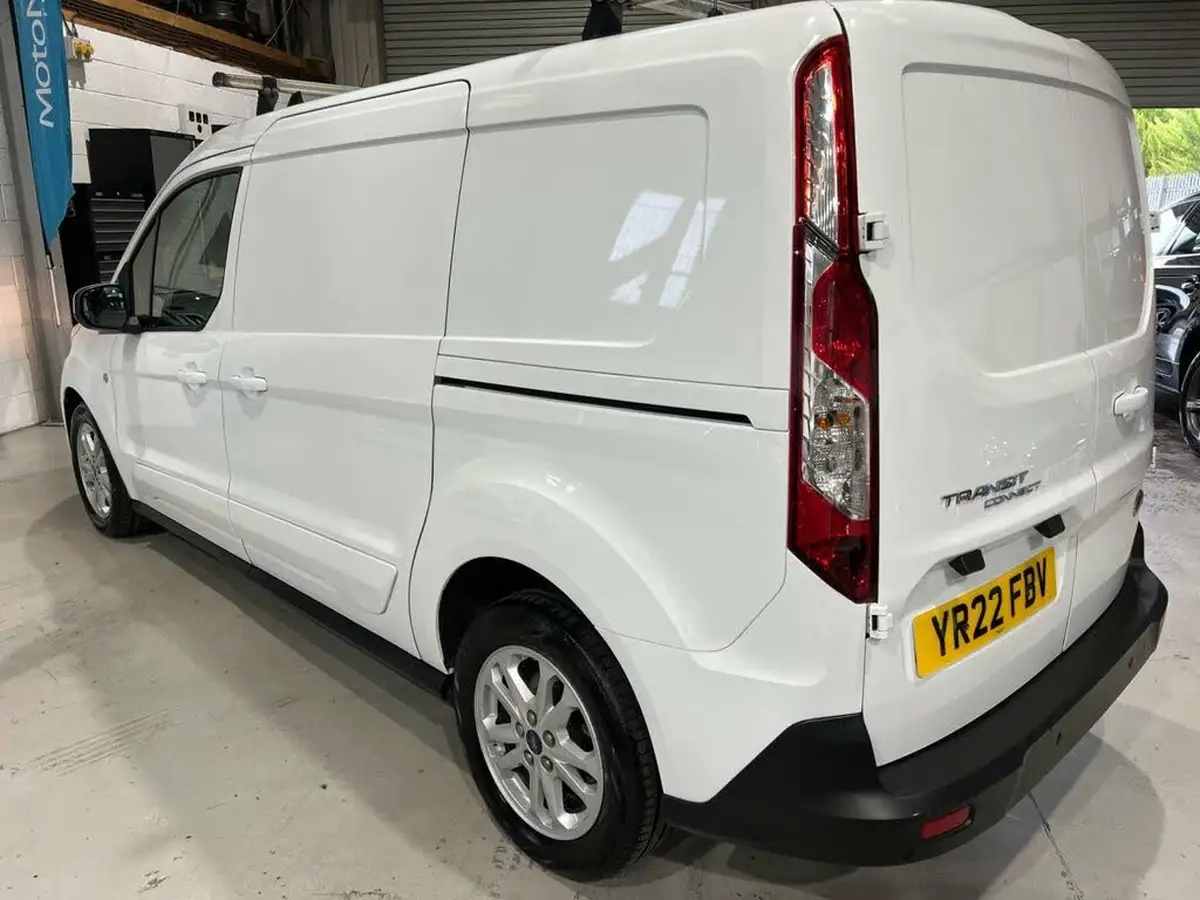 2022-ford-transit-connect-big-4