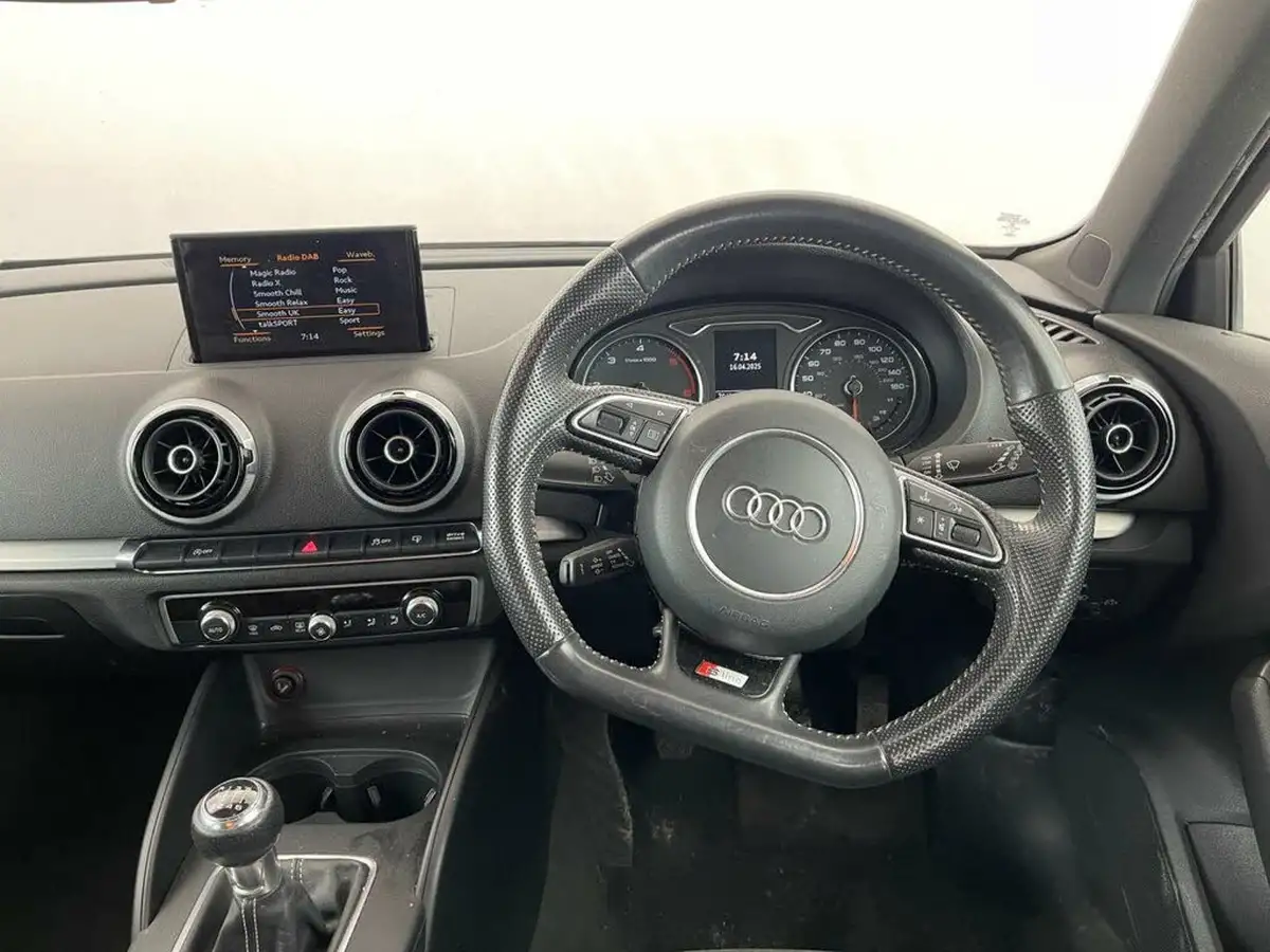 2016-audi-a3-20-tdi-s-line-150ps-nav-sportback-5d-big-9