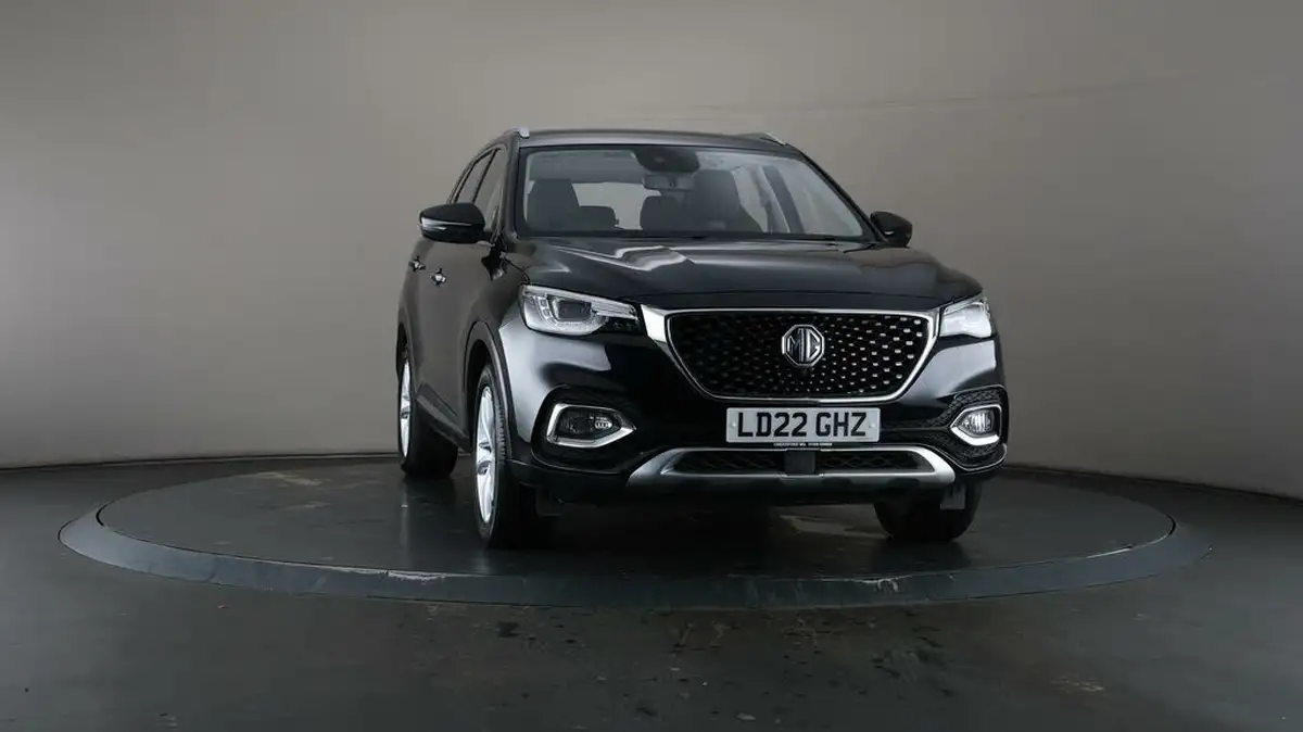 2022-mg-hs-15t-gdi-exclusive-162ps-big-43