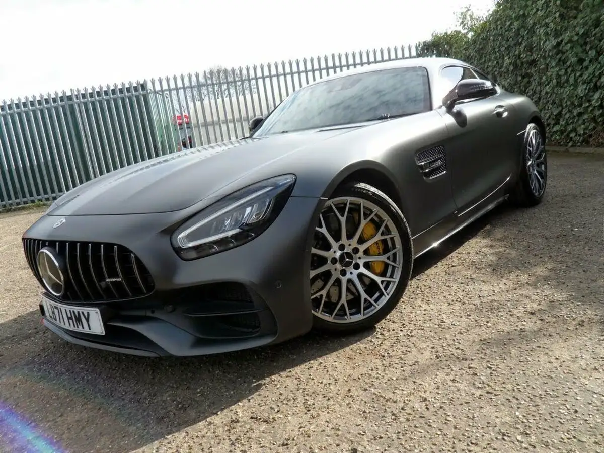2021-mercedes-benz-amg-40-gt-night-edition-coupe-big-37